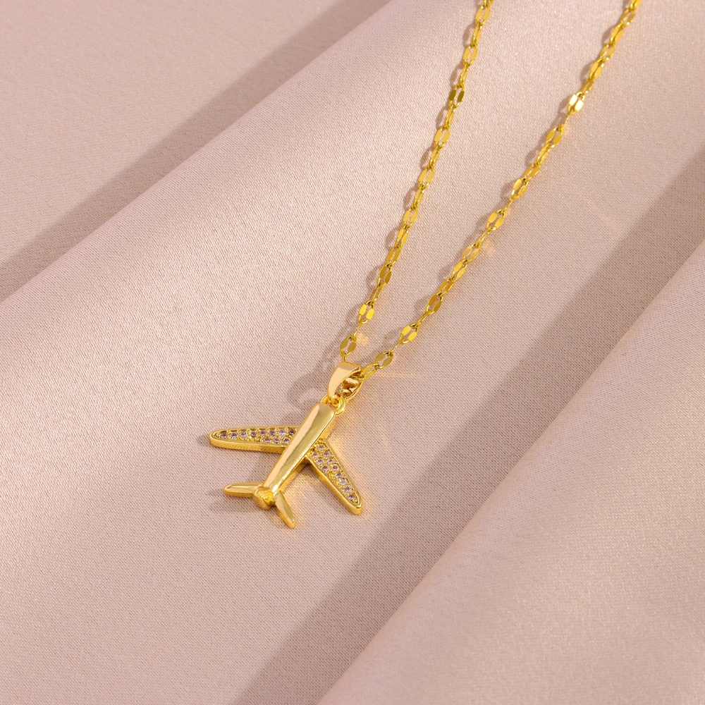 New Fashion 18K Gold Plated Airplane Pendant Necklaces For Women Trendy Female Stainless Steel Clavicle Chain Jewelry Wholesale