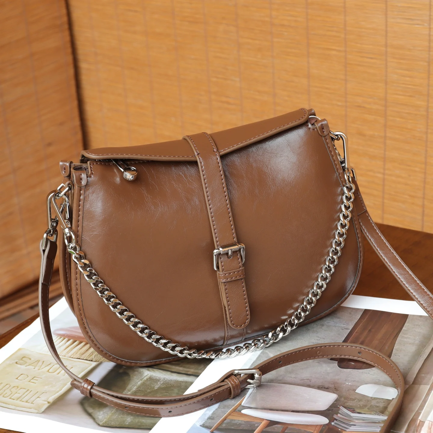 

Genuine Grade Cow Leather Women's Shoulder Crossbody Saddle Bag Luxury Designer Brand Female Cowhide Half Moon Bag for Woman New