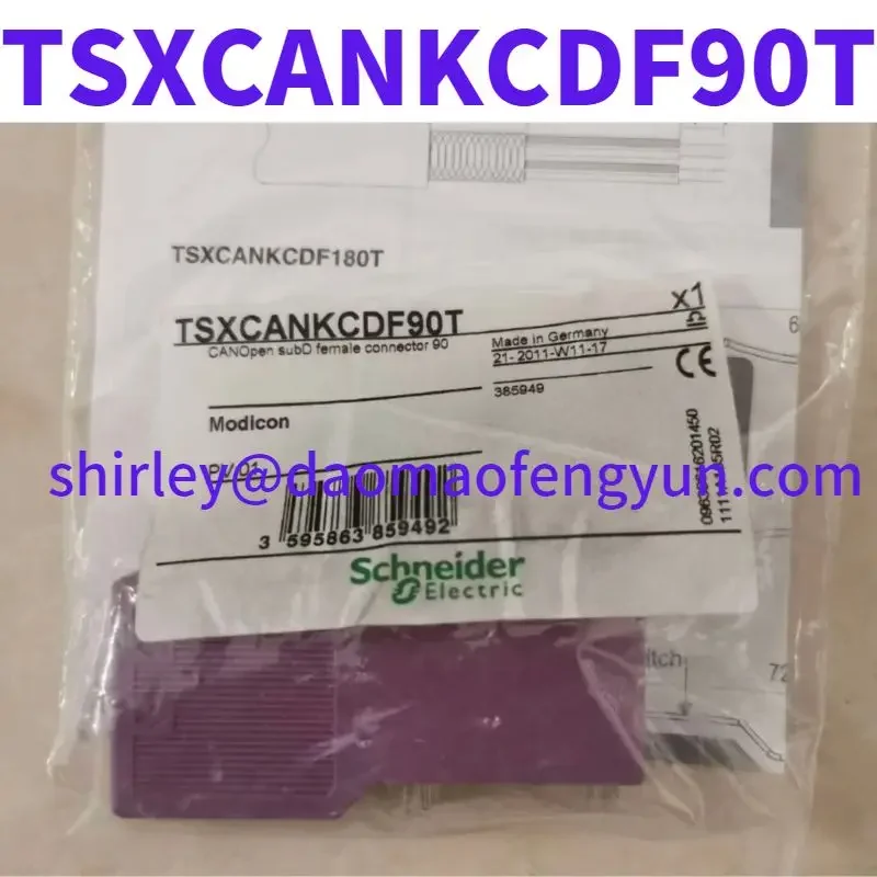 Brand New CAN bus plug TSXCANKCDF90T