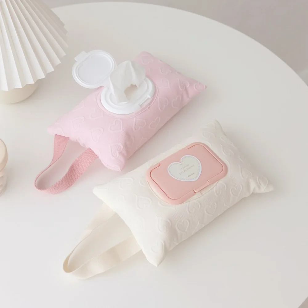 Heart Wet Wipes Case Portable Extraction Tissue Box Travel Car Lanyard Go Out Storage Bag Hanging Bag for Cart Car Tissue Boxs