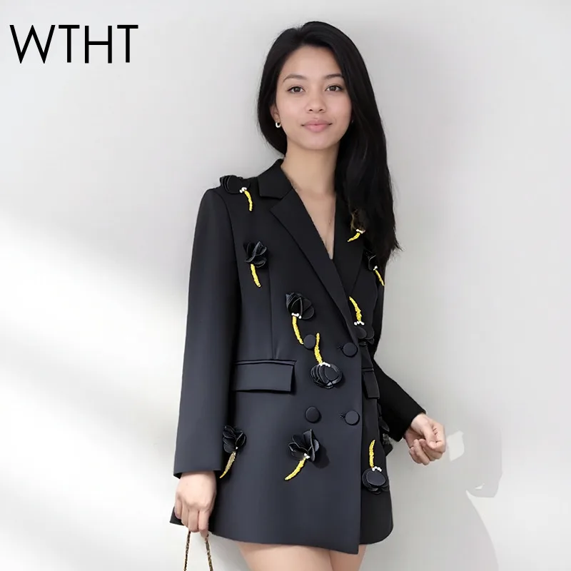 

WTHT Fashion Women's Spliced 3D Flower Design Office Lady Blazer 2025 Winter Trendy Long Sleeves Loose Jacket Female 1LS2791