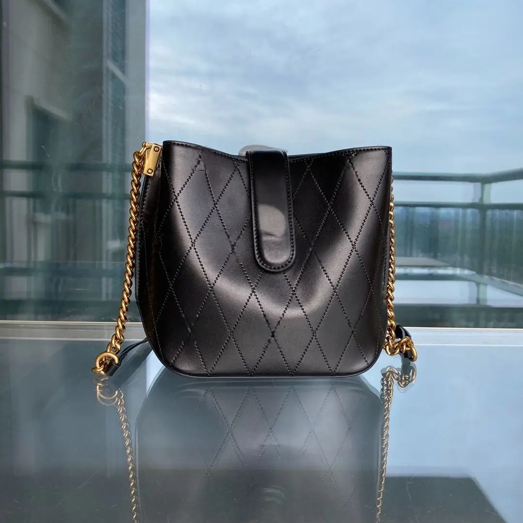 

Новая черная стеганая кожаная сумка-мешок-женская сумка через плечо с золотой цепочкой, модная роскошная вечерняя/повседневная сумка