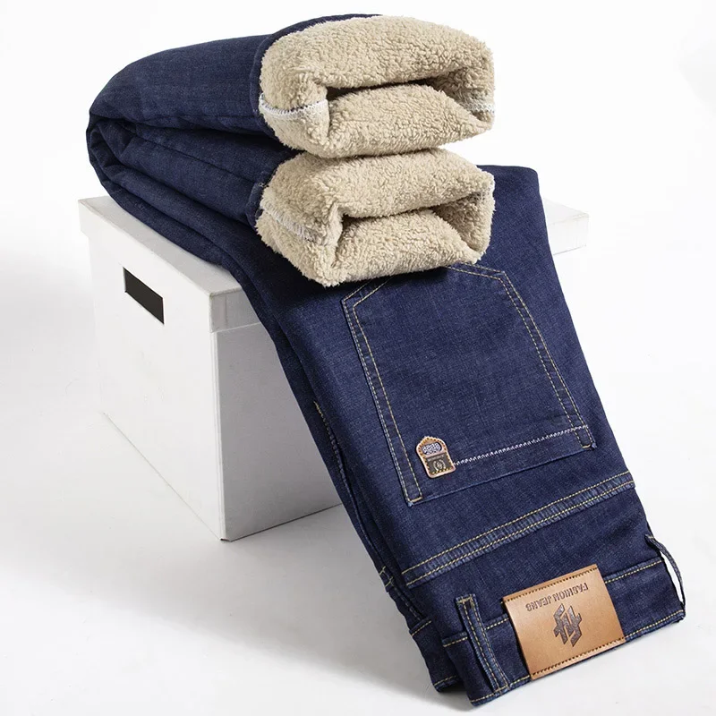 Pantalones rectos de mezclilla de pelusa de cordero de invierno para hombre, Vaqueros gruesos de talla grande 40, Vaqueros elásticos de cintura alta con forro polar, Vaqueros ajustados cálidos