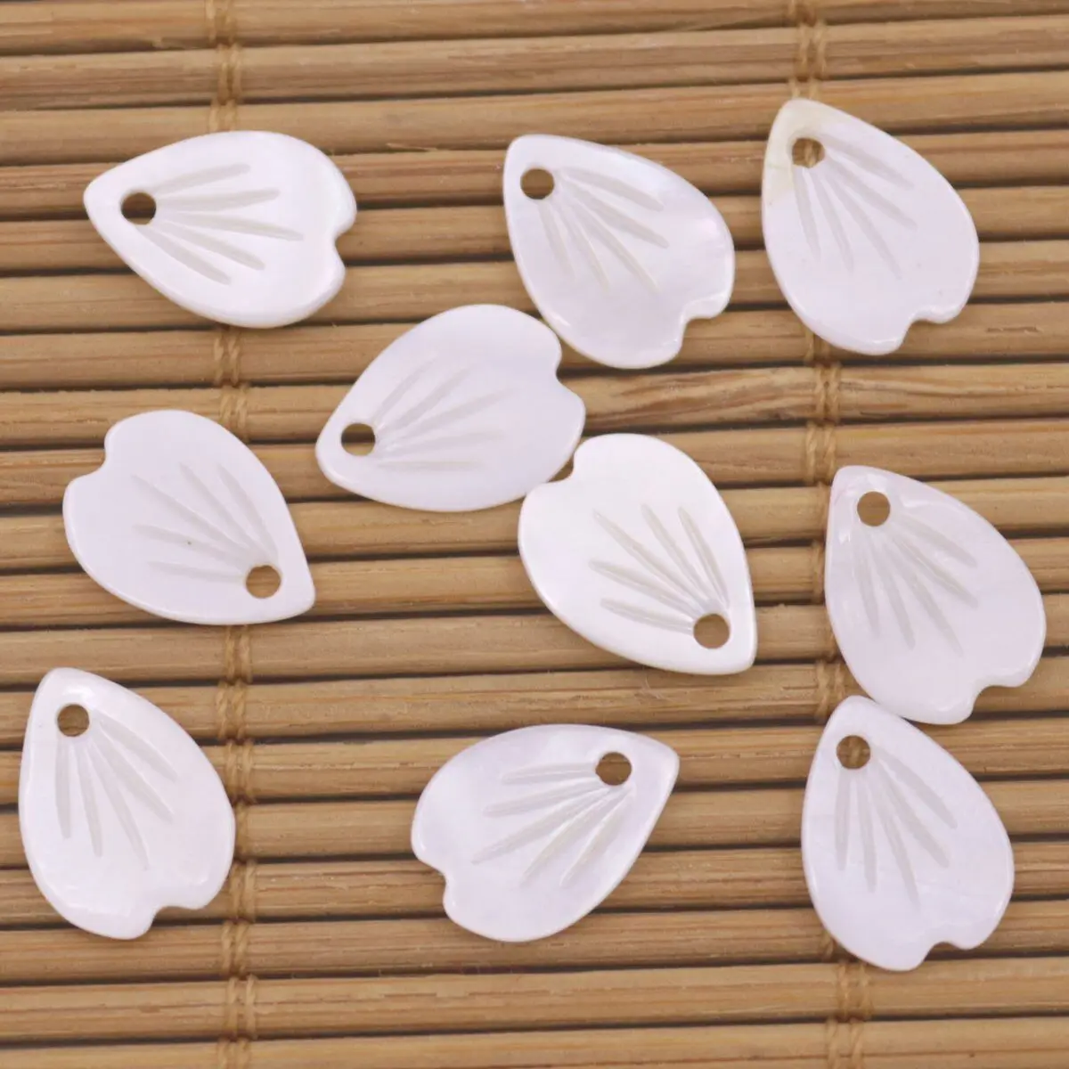 10 PCS 9X12mm Drop Petals Shape Shell Natural White Mother of Pearl Loose Beads