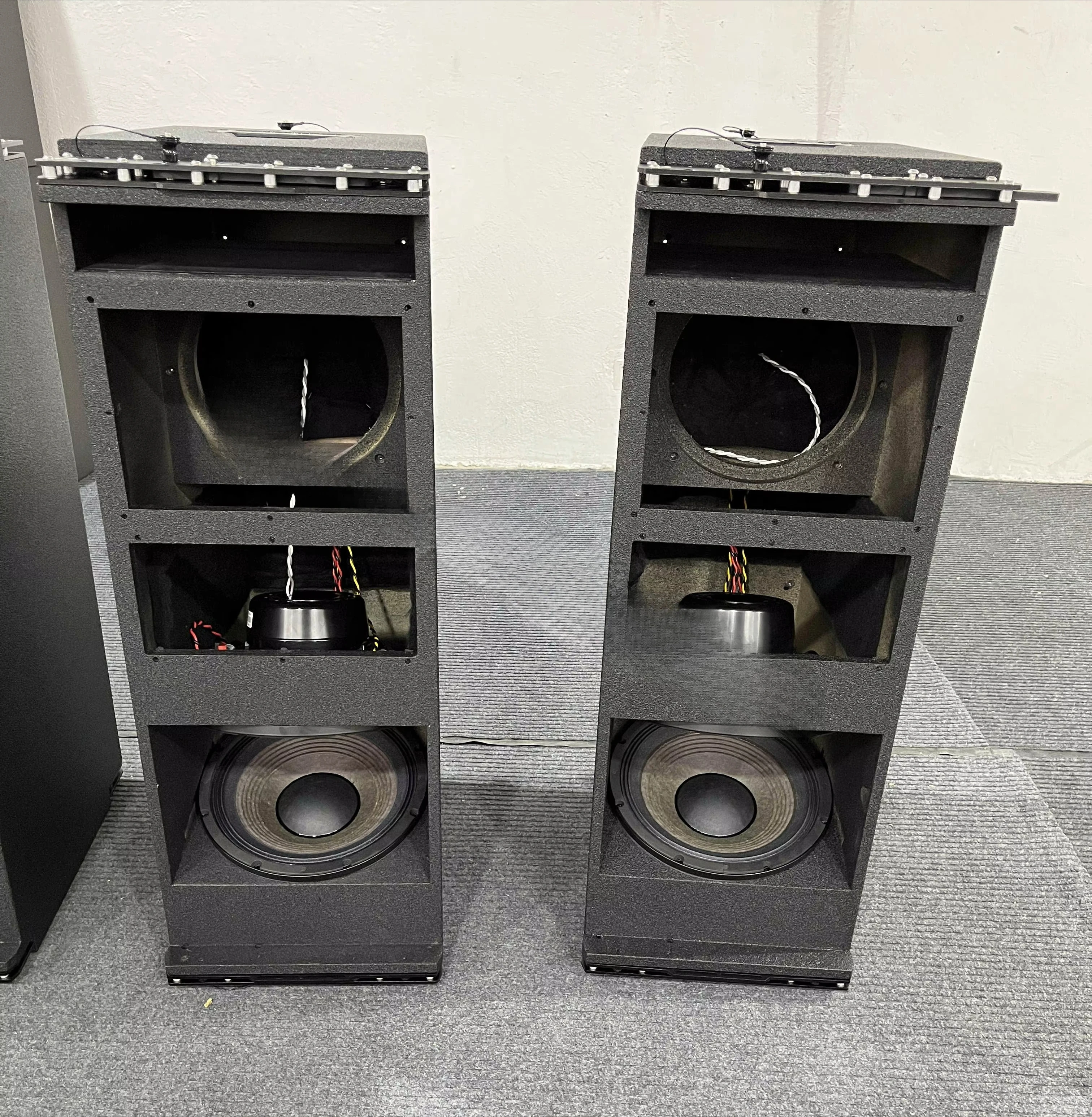 

TTL 55-A Dual 12 Inch 3-way Line Array Speakers Sound System Stage Professional Audio Pro Speakers