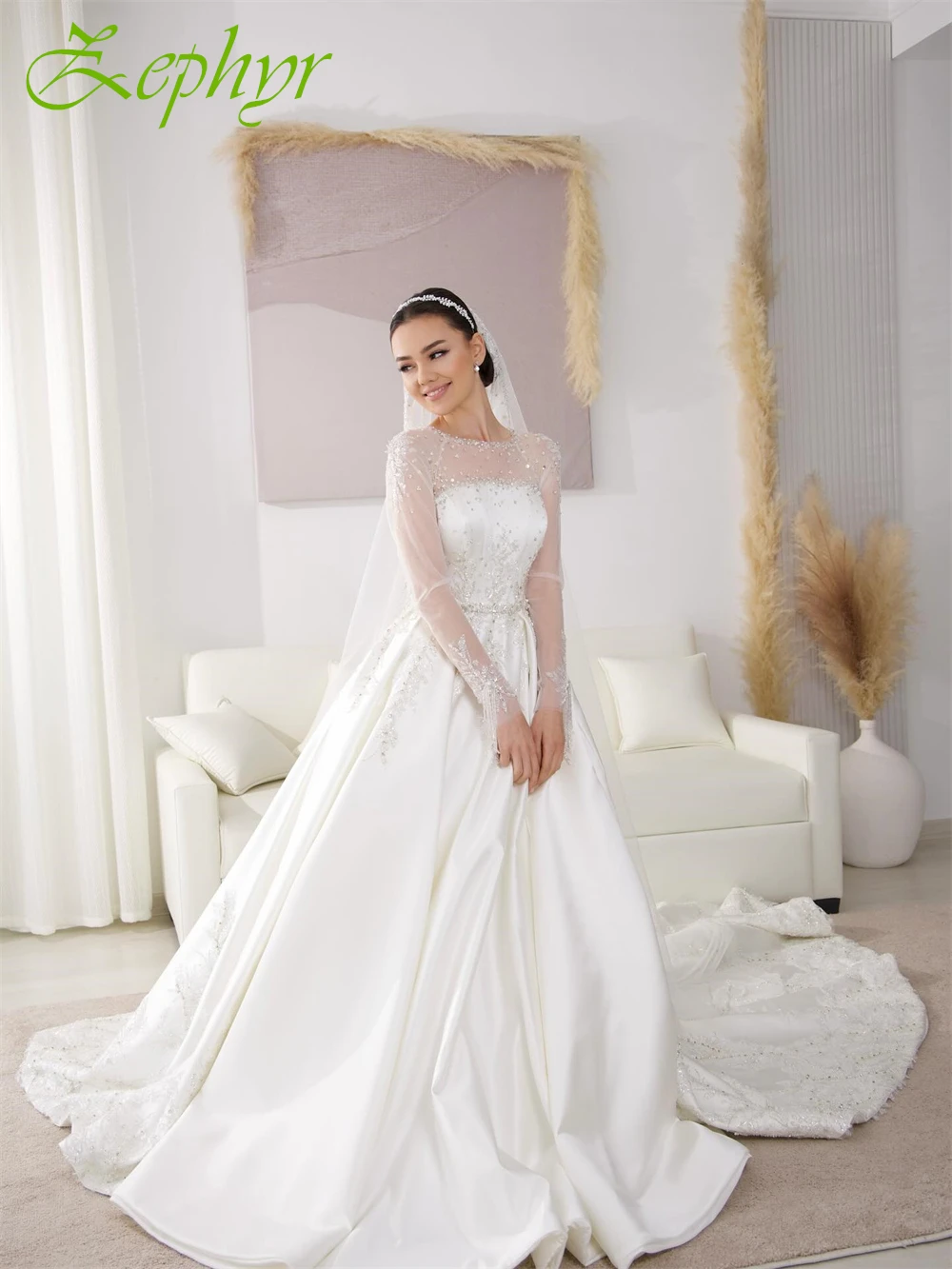 Aangepaste elegante witte satijnen trouwjurk formele o-hals lange mouwen bruidsjurken zachte a-lijn kapel trein vestido de novia