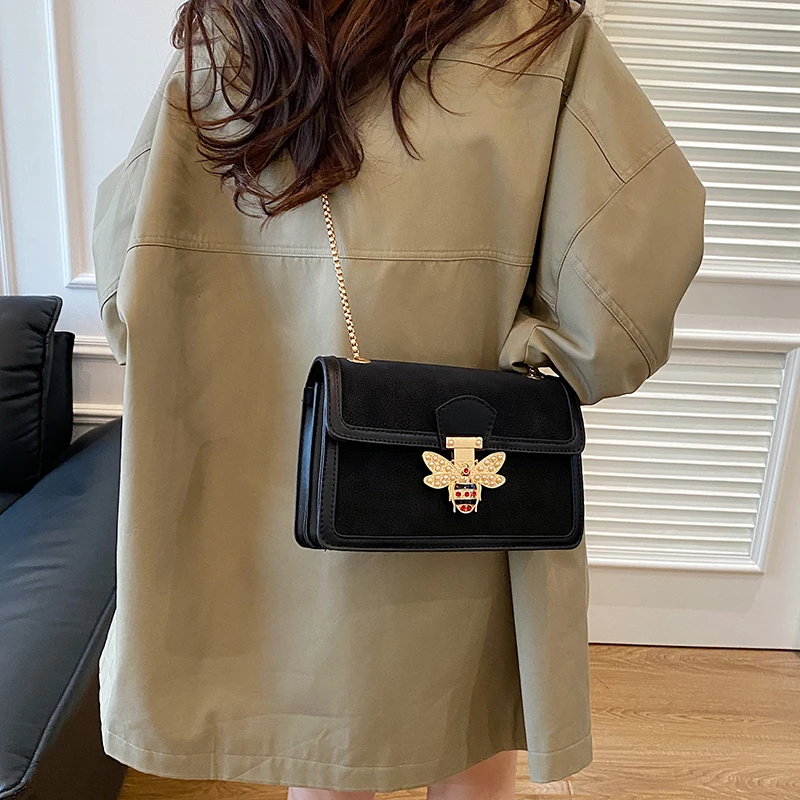 

Women Luxury Leather Classic Designer Fashion Shoulder Tote Bag Elegant Crossbody Handbag For Trendy Urban Wear