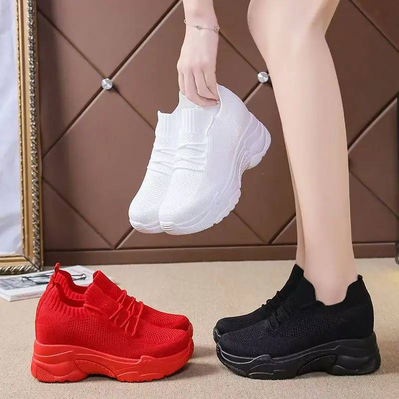 

2025 Web знаменитости, дышащая сетчатая ткань, туфли на толстой подошве для женщин, весенне-осенняя модная повседневная обувь