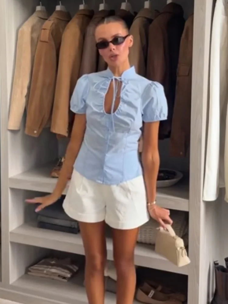 

Женская модная летняя блузка HH 2026: сексуальный топ из поплина с V-образным вырезом и бантом, элегантный синий повседневный топ с коротким рукавом на одной пуговице