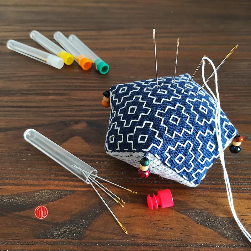 

Embroidery Needles 4 Pcs, Japanese Style Fabric Craft DIY Accessories Tools, Golden Tail Steel Needles, Large Needle Eyes, Domes