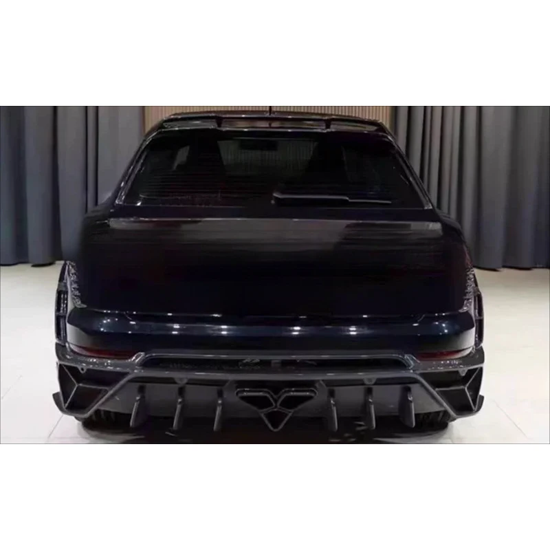 

High Quality Real Carbon Fiber Rear Bumper Diffuser Lip Exhaust Tips For Q8 2018-2023