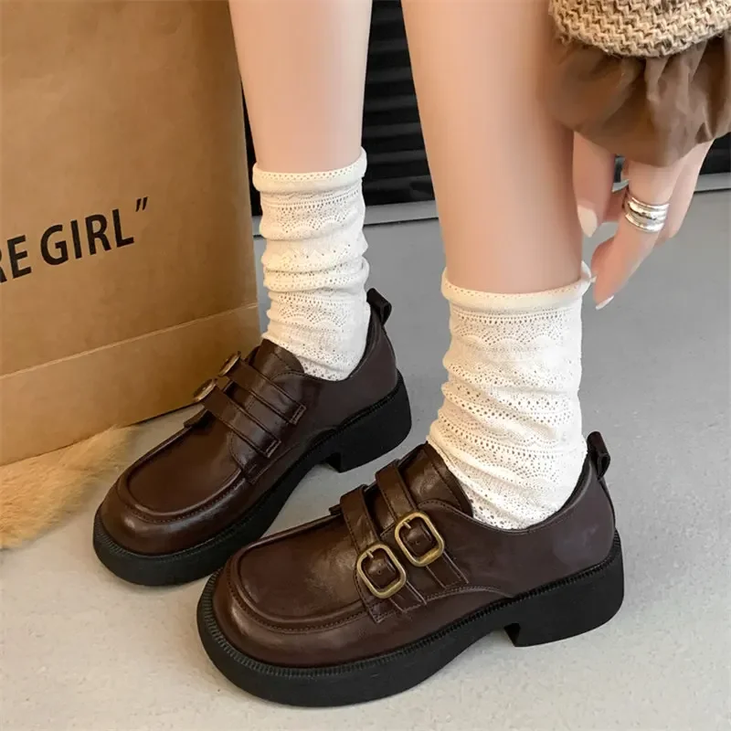 Shoes Woman 2024 Clogs Platform Black Flats Oxfords Round Toe Autumn Female Footwear Casual Sneaker Loers With Fur British New