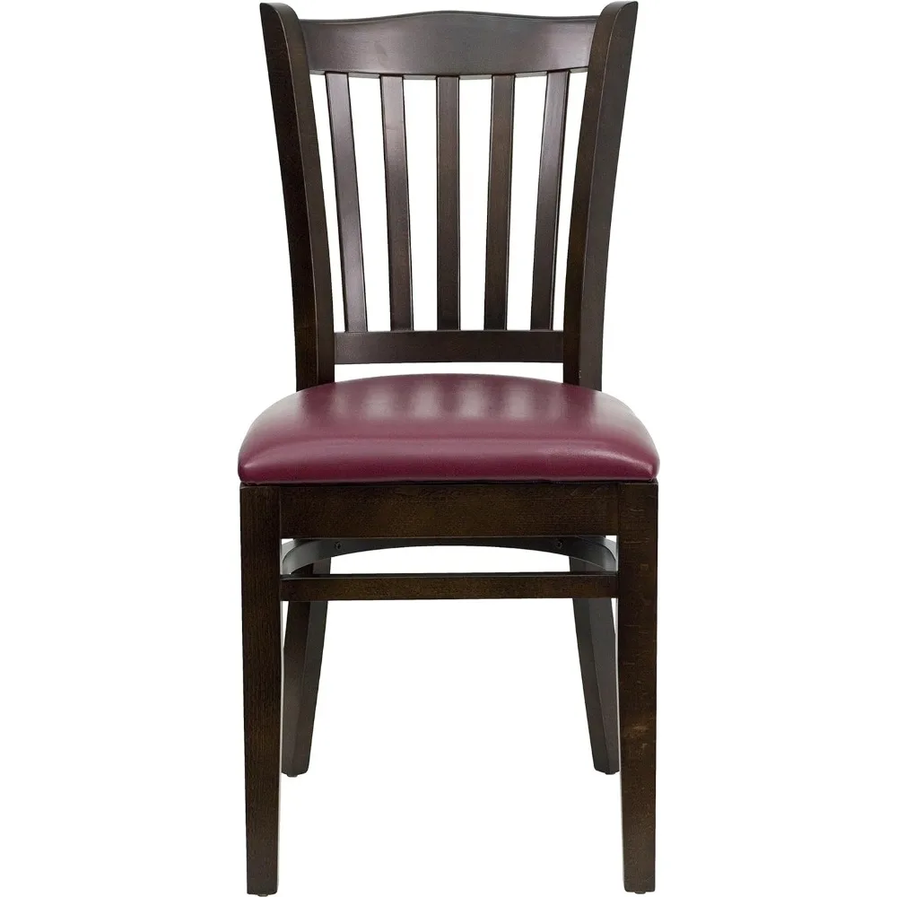 كرسي مسطح عمودي من خشب الجوز مع مقعد من الفينيل باللون العنابي، تصميم EMMA + OLIVER