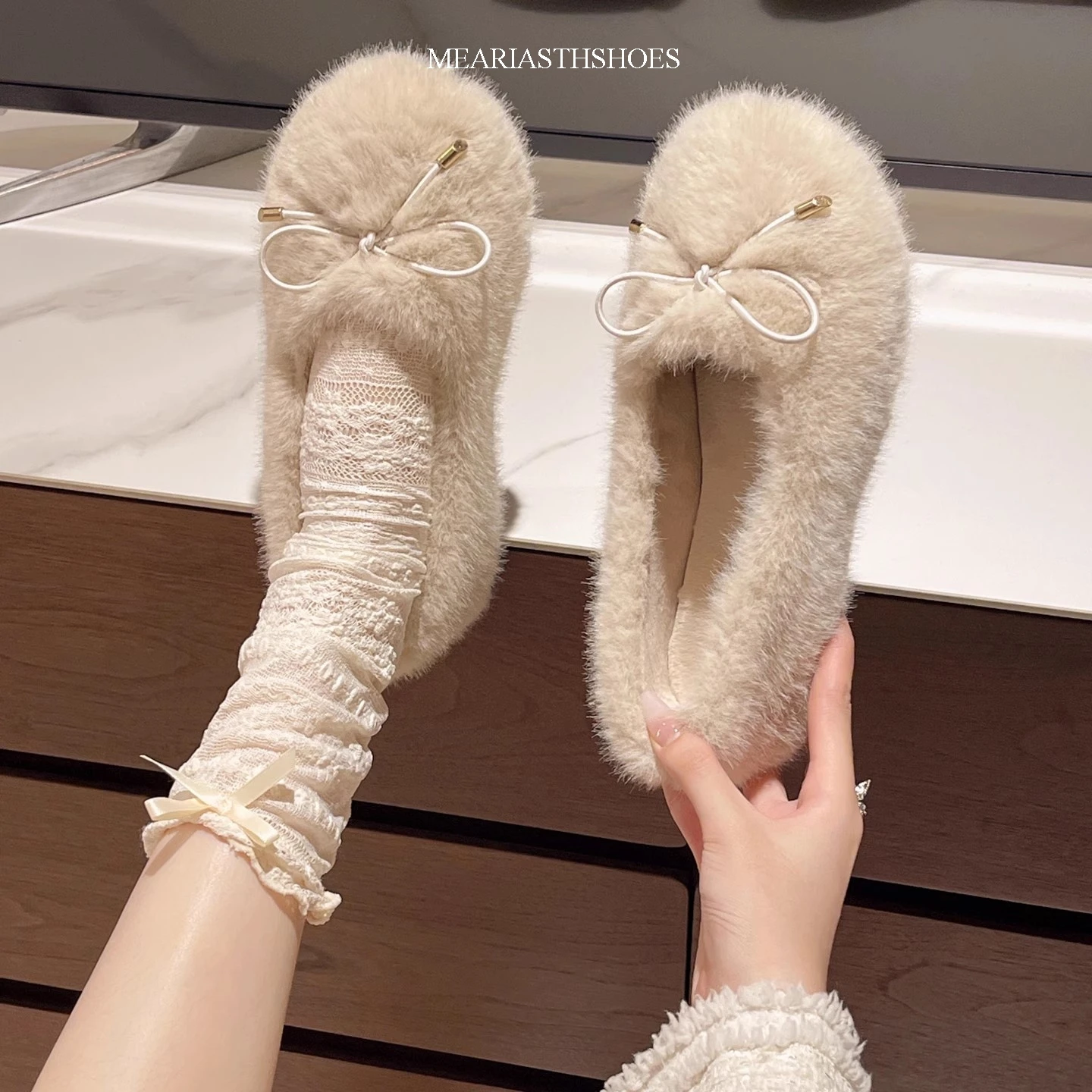 

Fur Women Cotton Shoes Bow Warm Flats Cozy Shoes Winter Fashion Shallow Snow Boots 2025 New Short Plush Dress Botas De Mujer