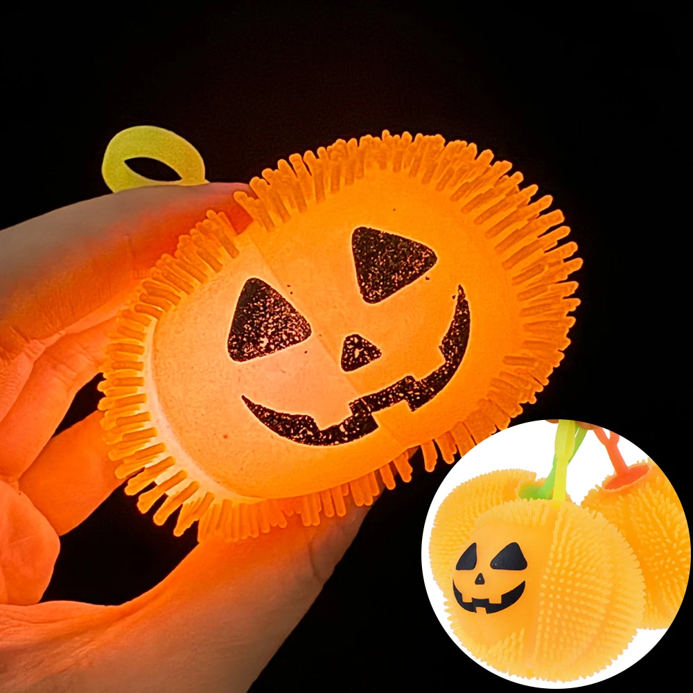 Lots Squeeze Flash Pumpkin Plush Ball Toys Stretch Decompression Vent LED Luminous Pumpkin Ball Halloween Decorative Toy Gift