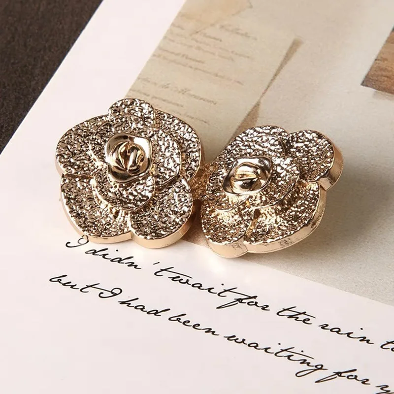 10PCS Camellia Metal Buttons DIY Coat Tweed Knitted Sweater Buckle Flower Decorative Shank 3D Buttons