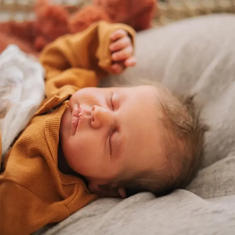 Muñecas para bebés recién nacidos Bebe Loulou de cuerpo completo hechas a mano realistas Reborn durmiendo Loulou con piel pintada en 3D venas visibles