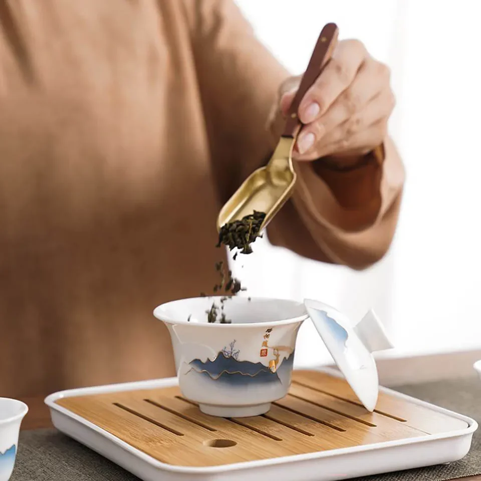 Ceramic Chinese Kung Fu Tea Set，Suitable For Travel Camping Portable  Gaiwan Tea Tray With 4 Tea Cups，tea infuser view 5