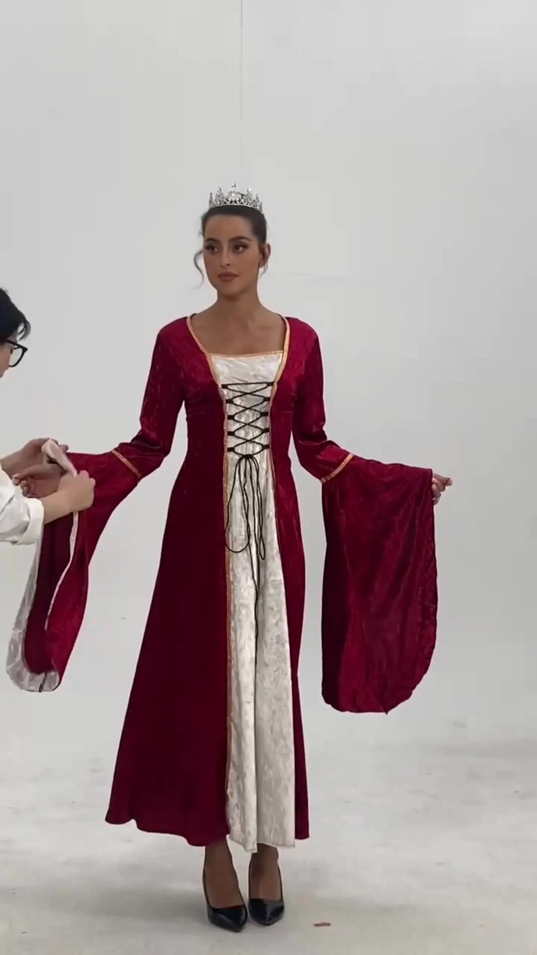 هالوين الإناث المحكمة القرون الوسطى الأوروبية الخيال مصاص دماء تأثيري حلي كرنفال خمر فستان أنيق بأكمام طويلة