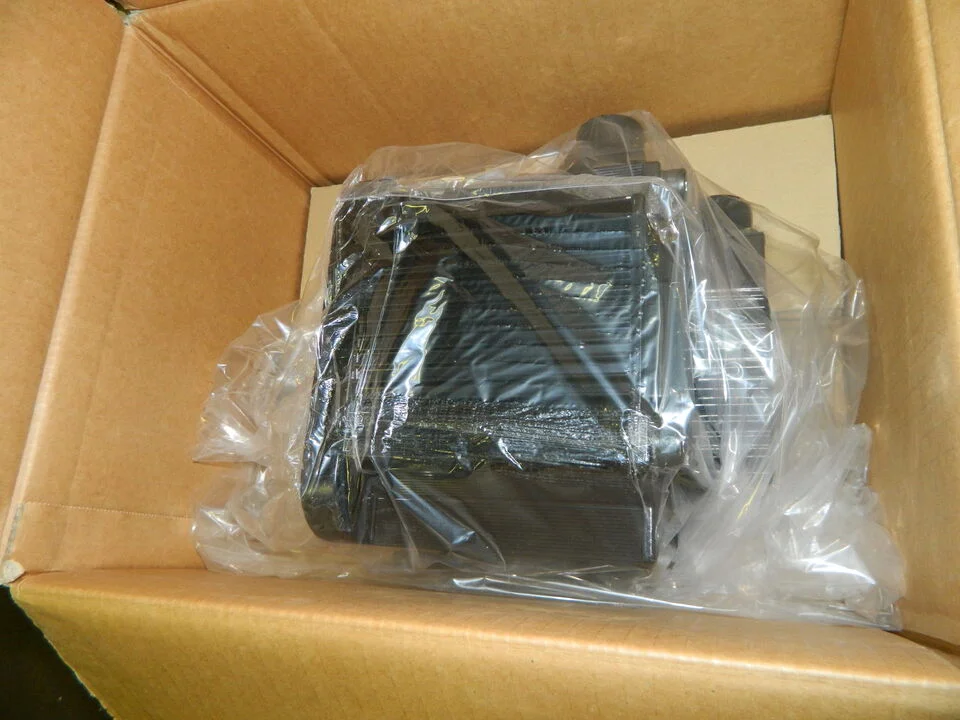 

Совершенно новый серводвигатель SGMG-20AWBAB, серводвигатель SGMG 20AWBAB, быстрая доставка