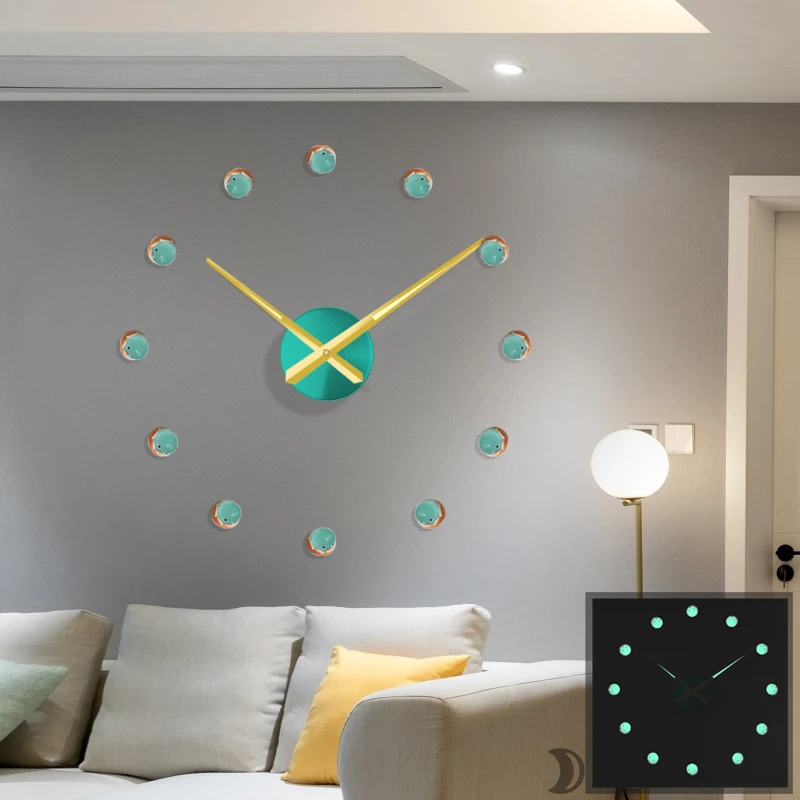 Candy Cream Style Luminous Plastic Wall Clock Modern Design Metal Luxury Wall Watches Clocks DIY Home Decor Silent Living Room