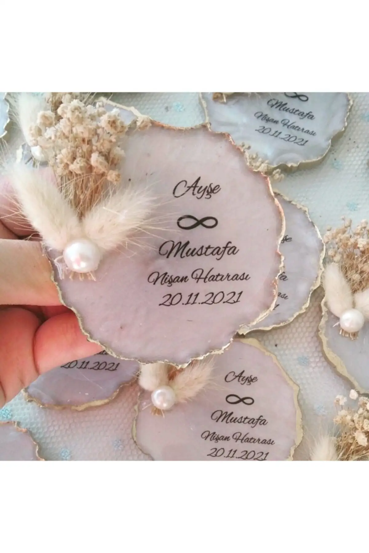 Soz, April Wedding Gift Epoxy Magnet 50 pcs Gift Baby Wedding Invitation Customizable 2023