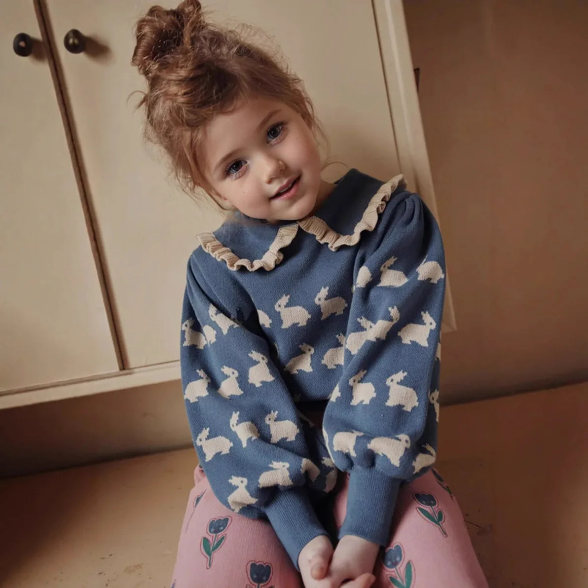 

2025 Fall/Winter New Girls' Sweater Cute Rabbit Versatile Printed Knitted Sweater Children's Western-style Long-Sleeved Top