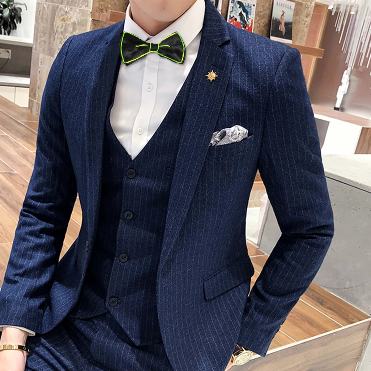 

Fluorescent Green Flashing Bow Tie LED Glowing Tie Luminous Bow Tie Collar Performance Party Dress Up Supplies without