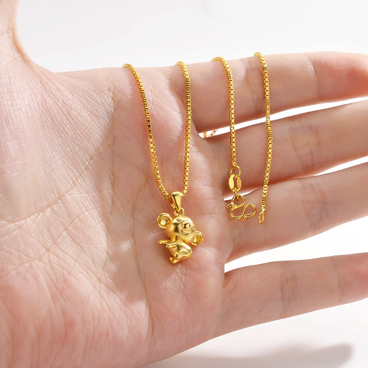 High Quality AU999 Gold Necklace Womens Little Mouse Zodiac Mickey Cartoon 24K Pure Gold Pendant Necklace Womens Jewelry