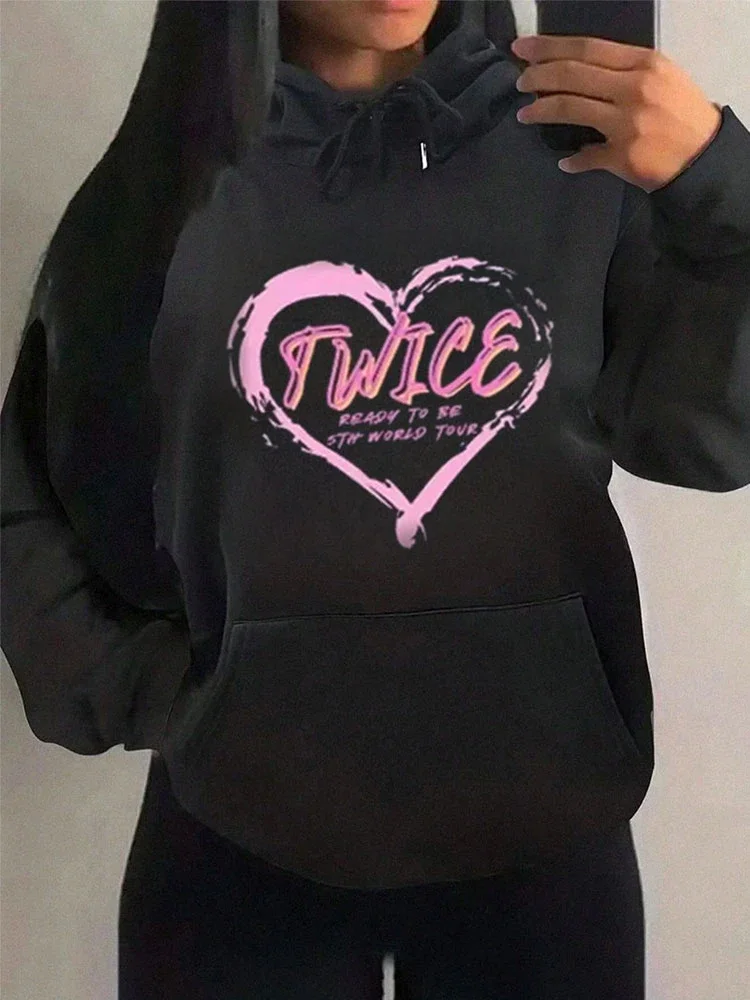 Kpop Twice Lovely Crewneck Sweatshirt Loose Long Sleeve Ready To Be Album Photo Printing Y2K Clothes Womem\'s Graphic Hoodies