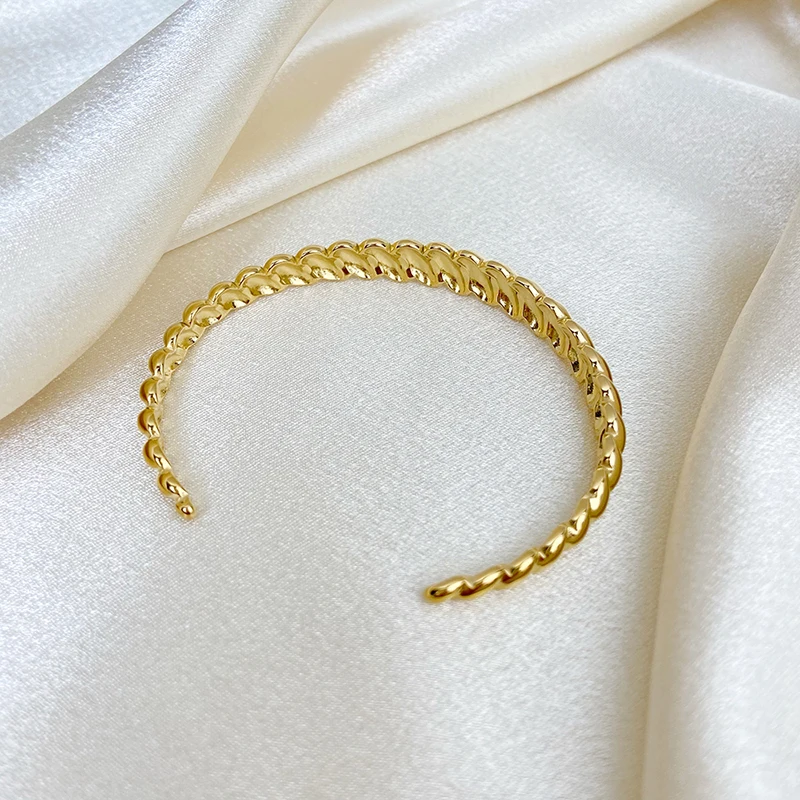 2022 New Gold Plated Stainless Steel Twisted Open Bracelet Rope Dome Croissant Adjustable Bangle Bracelets For Women Girls Gift