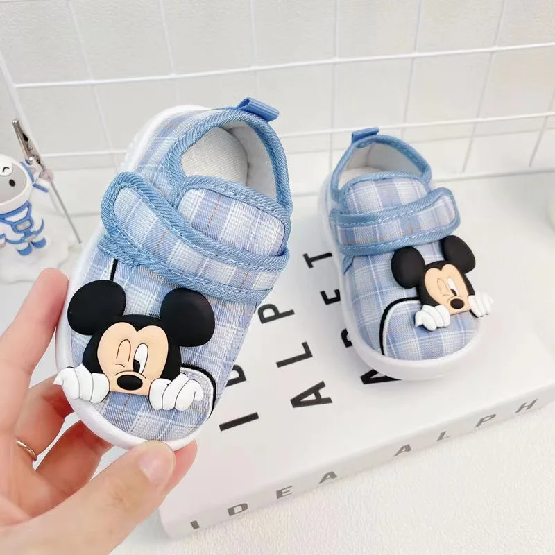 Zapatos de Mickey y Minnie Mouse para niños y niñas, zapatillas de lona para primeros pasos, informales, Color caramelo