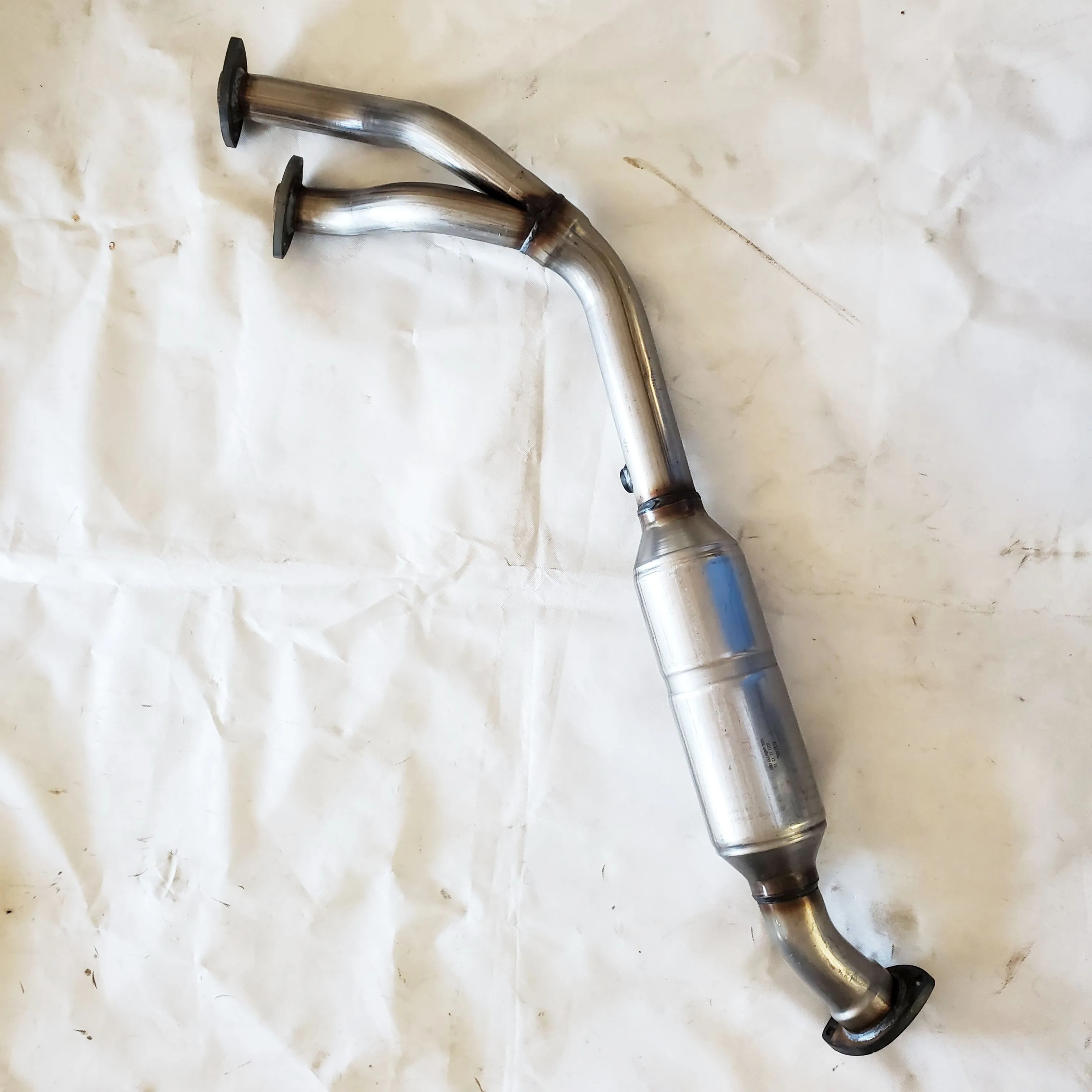 Car Three Way Catalytic Converters For Toyota 17410-66140 Exhaust PipeATV&UTV