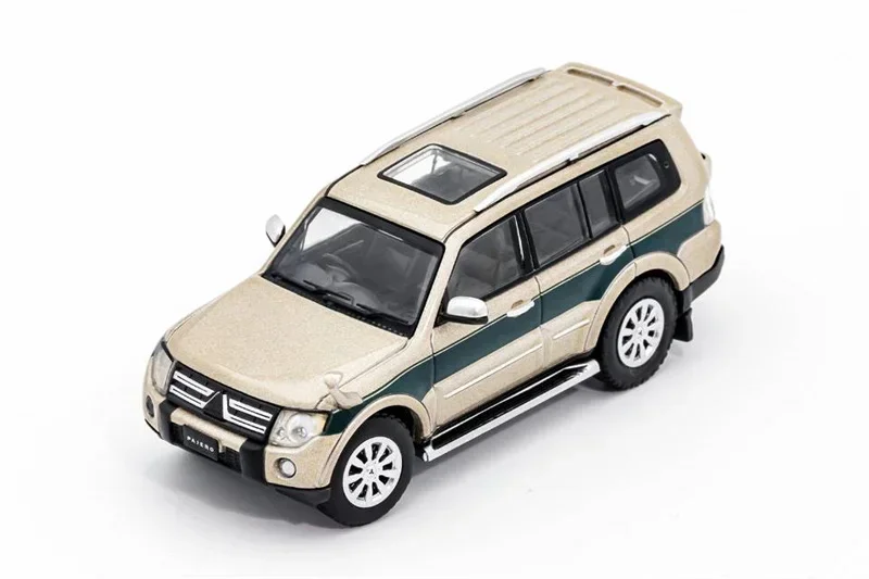 

Литая под давлением модель коллекционной машины Shadow Pro 1:64 Pajero V97