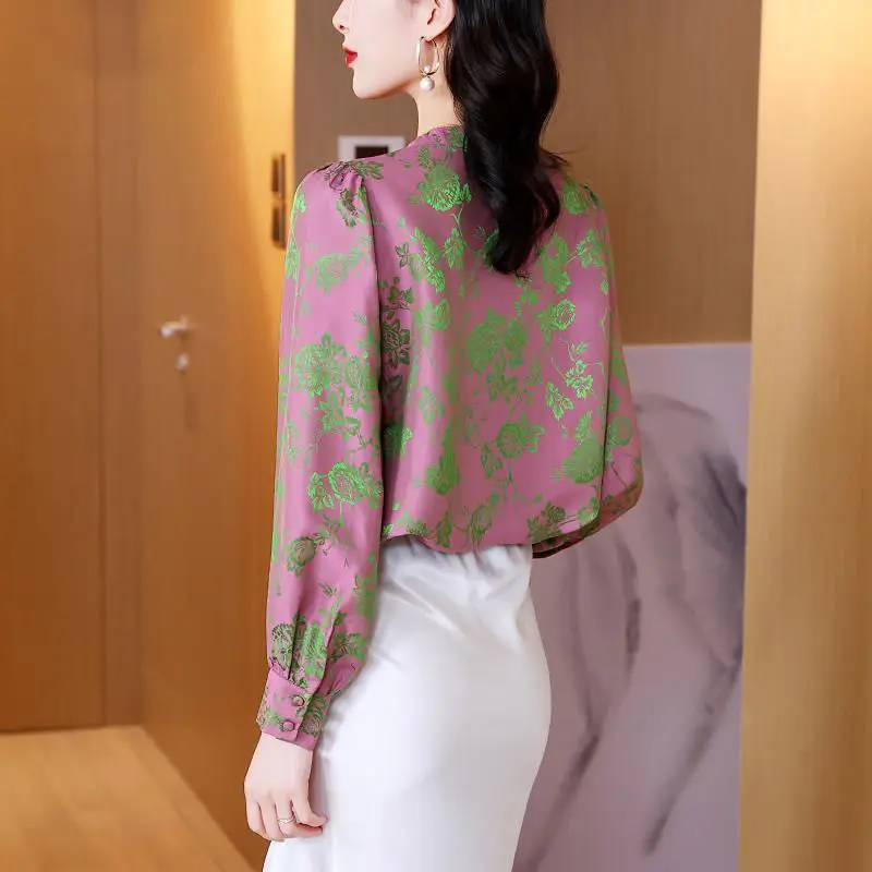 Spring Autumn New Female V-Neck Satin Printed Blouse Long Sleeve Korean Elegant Single-breasted Fashion Shirt Women\'s Clothing