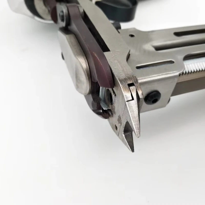 HR22 C Ring Hog Ring Nailer Strumento pneumatico Hog Ring Pinza Graffetta Pistole per chiodi