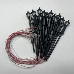 Q0KB 20pcs Layout Lamppost Model LED Lamp Railway Train Scenery Table War Game