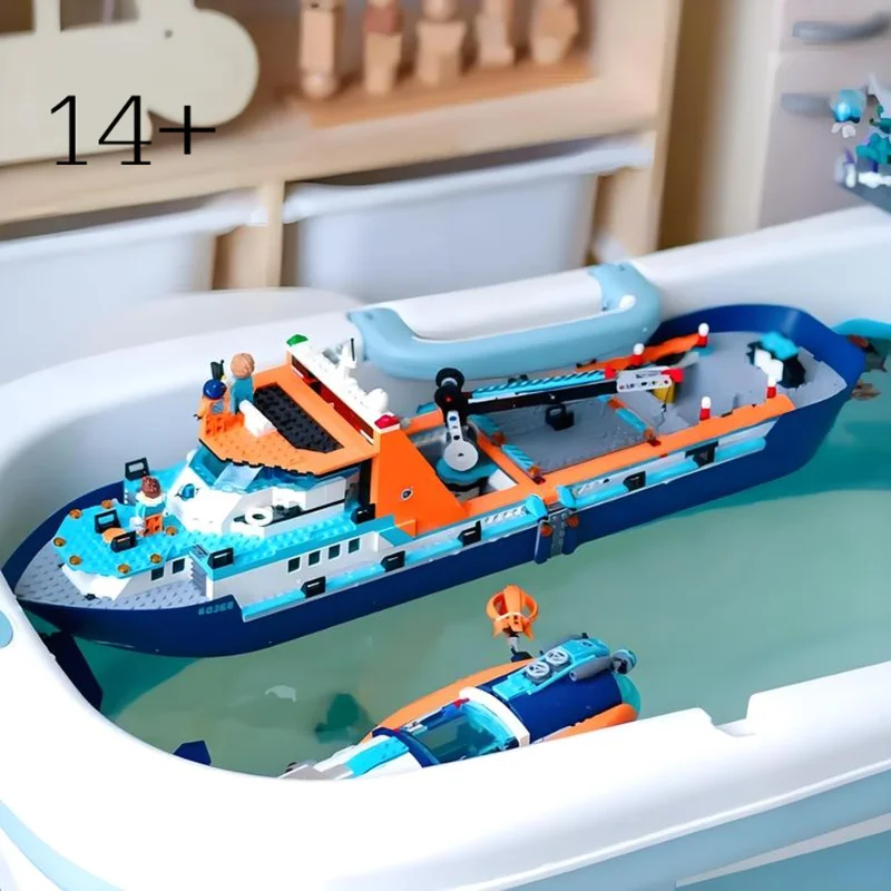 En Stock, modelo de barco Arctic Explorer Compatible con bloques de construcción 60368, juguetes de decoración para el hogar, helicóptero de barco flotante para niños y niñas