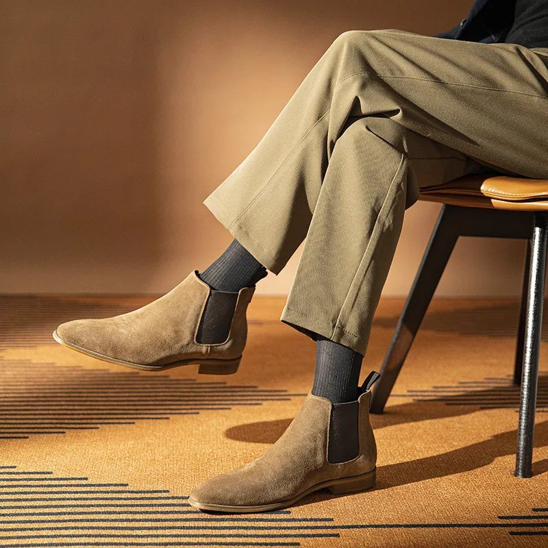 

YETTIES Мужские замшевые ботинки челси, повседневные ботильоны в деловом стиле с эластичными боками, прочное нескользящее платье и повседневная обувь