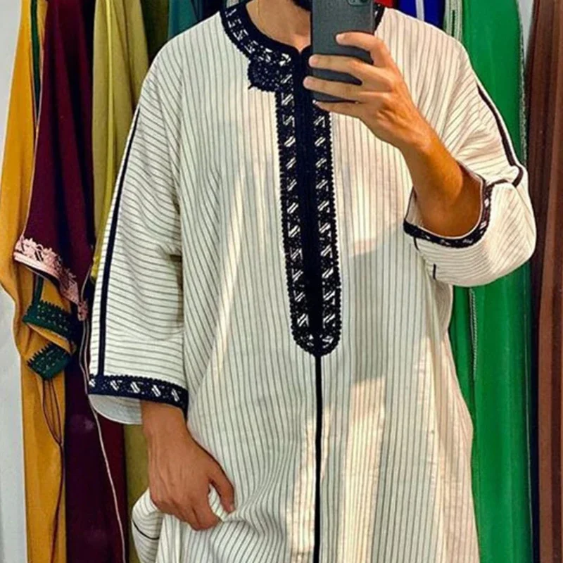 Abaya Islam Men White Muslim Robe Djellaba Homme Fashion Stripe Print Shirts Arabic Dress Ethnic Men's Clothing