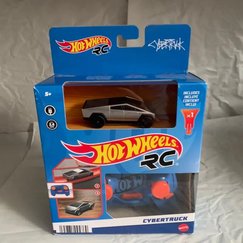 Hot Wheels 2.4G Wireless RC Car Rechargeable Electric Remote Control Car Tesla Dodge GT-R Porsche Corvette Nissan Muscle Car view 2