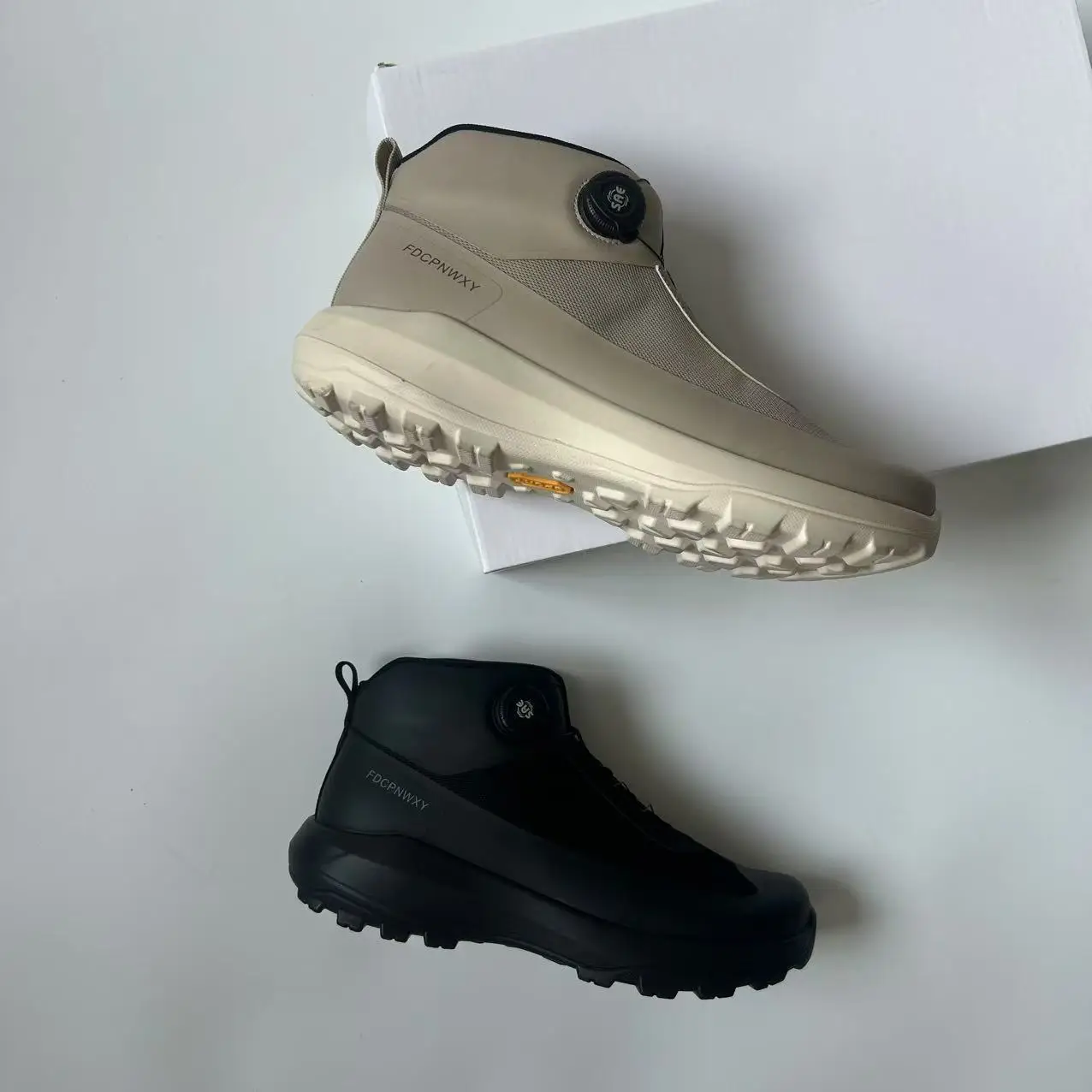 Men's Comfortable Anti-Slip Hiking Trainers Comfortable and Versatile Unisex Hiking Boots for Outdoor Trekking