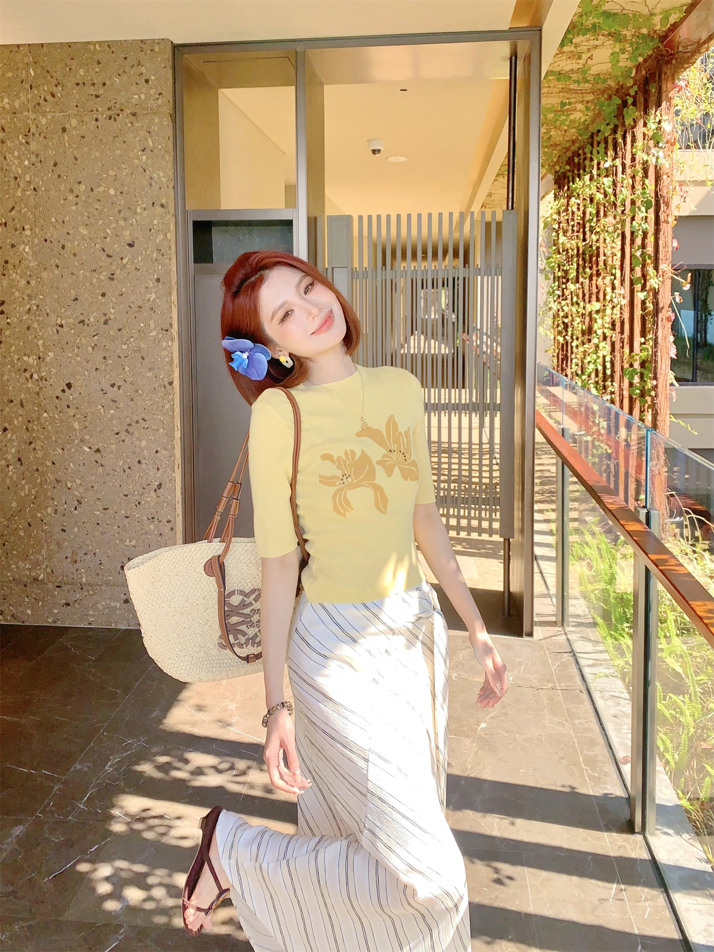 

Мягкий и нежный женский вязаный топ с вышивкой, в стиле «Чайный аромат», весенняя новинка, модный, универсальный, в стиле «Сырная тематика»