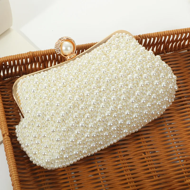 Luxury Pearl Inlay Hardware Decoration Small Diamond Inlaid  Clutch Purses Party Handbag Evening Bag Banquet Dinner Dress Bag