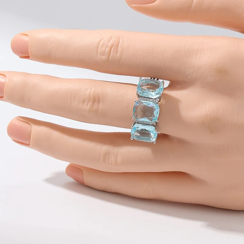 Elegant Inlaid White Sea Blue CZ Women's Ring Exquisite Silver Color Geometry Daily Wear Party Jewelry Anniversary Gift