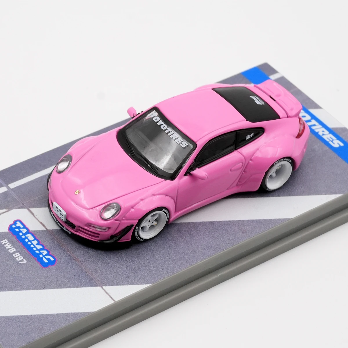 

TW In Stock 1:64 RWB 997 Pink Diecast Diorama Car Model Collection Toys Tarmac Works