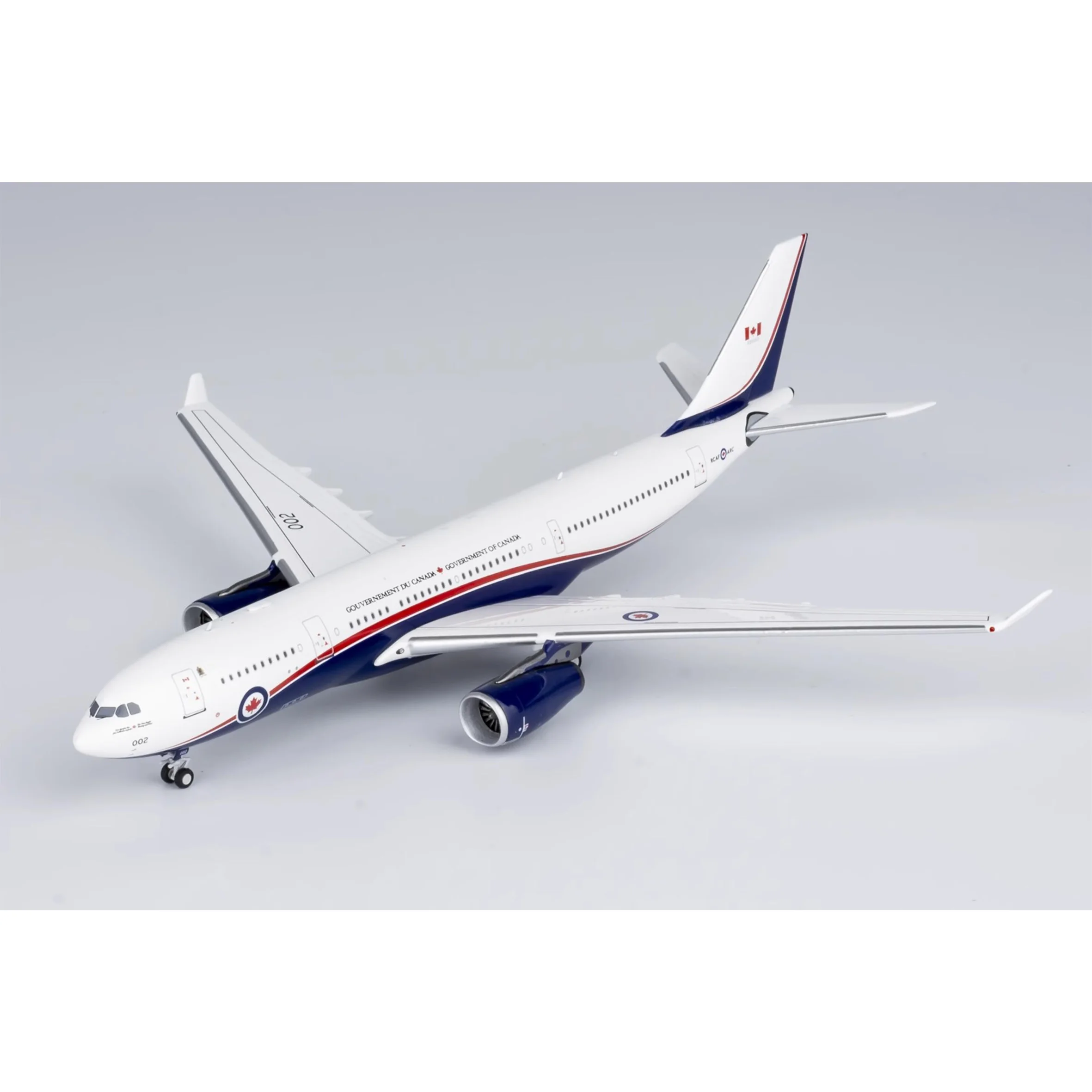 

NG61102 1/400 Модель канадского правительства A330-200 CC-330 Модель изделия из сплава готовая