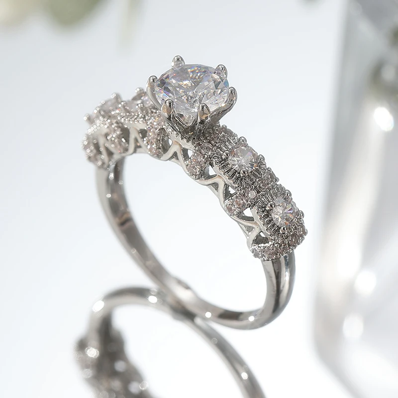 Luxuriöses Silberfarbenes Ringset für Damen mit Eingelegten Weißen CZ-Steinen Geometrisches Design Tägliches Tragen Party-Schmuck – Detail 1