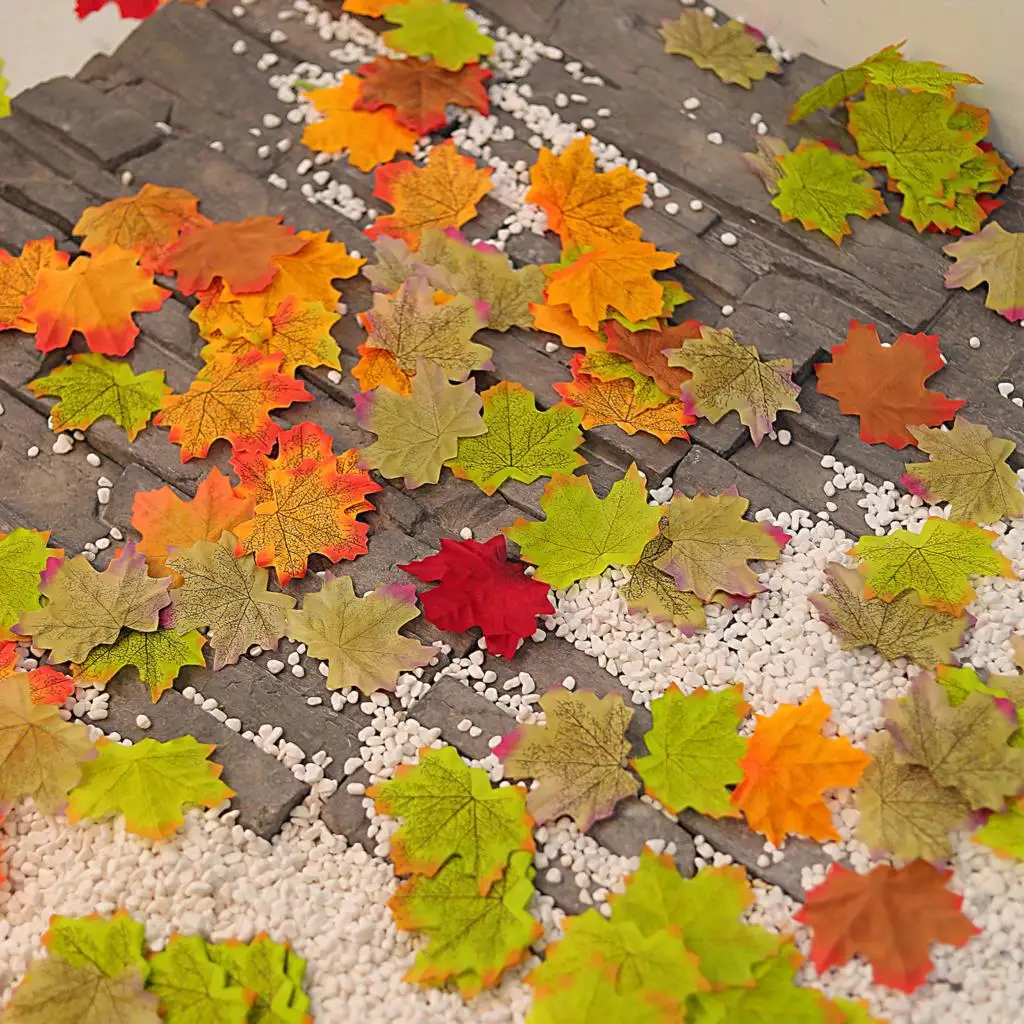 

1000PCS Mixed 10 Colors Fake Fall Artificial Maple Leaves for Thanksgiving Day Silk Foliage Autumn Leaf Wedding Table DIY Decor