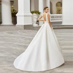 Simple Bridal Dresses Long Ball Gown V-neck Elegant Wedding Gowns for Women 2024 Bride Backless Ivory Satin Wedding Dress